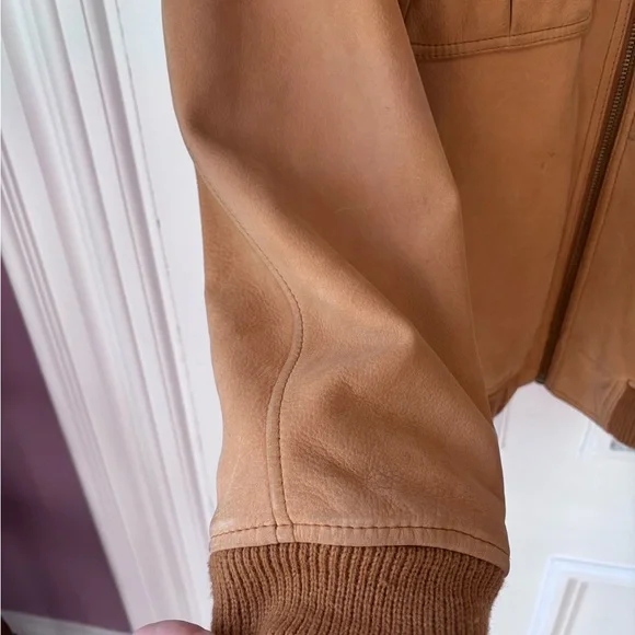 Roundtree & Yorke Tan Leather Lined Zip Front Bomber Jacket Thrashed Large - Picture 4 of 16